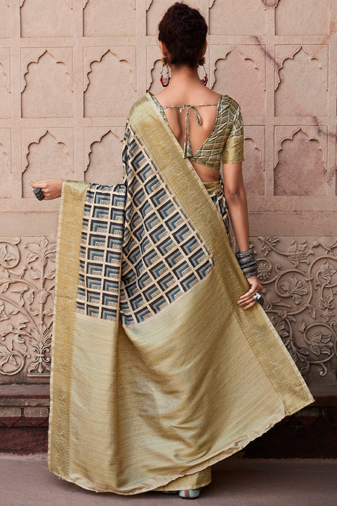 VastraLakshmi Staring Grey Digital Printed Soft Silk Saree With Inimitable Blouse Piece