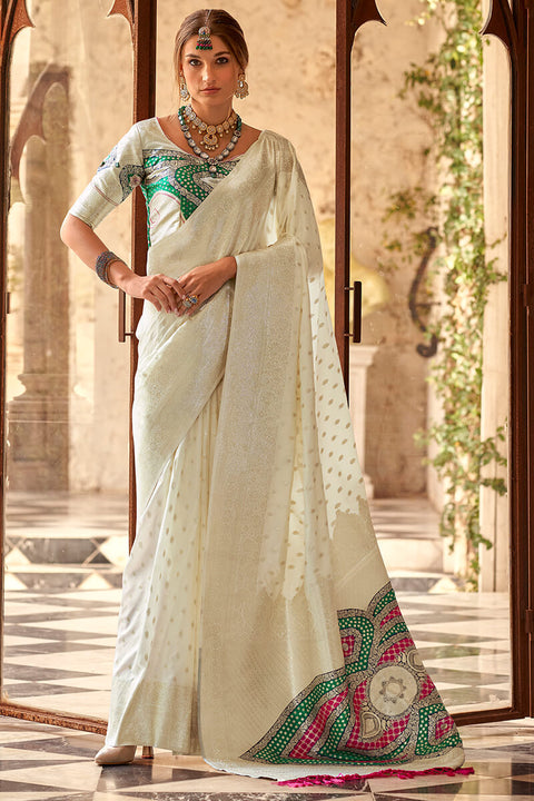 VastraLakshmi Gossamer Beige Soft Banarasi Silk Saree With Sempiternal Blouse Piece