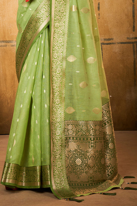 VastraLakshmi Mesmeric Green Soft Banarasi Silk Saree With Engrossing Blouse Piece