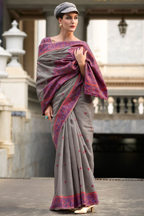 VastraLakshmi Pulsating Grey Cotton Silk Saree With Vivacious Blouse Piece