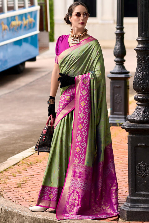 VastraLakshmi Engrossing Green Soft Banarasi Silk Saree With Arresting Blouse Piece