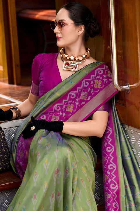 VastraLakshmi Engrossing Green Soft Banarasi Silk Saree With Arresting Blouse Piece