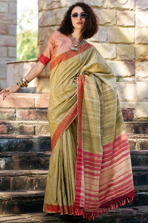 VastraLakshmi Conflate Green Cotton Silk Saree With Desuetude Blouse Piece