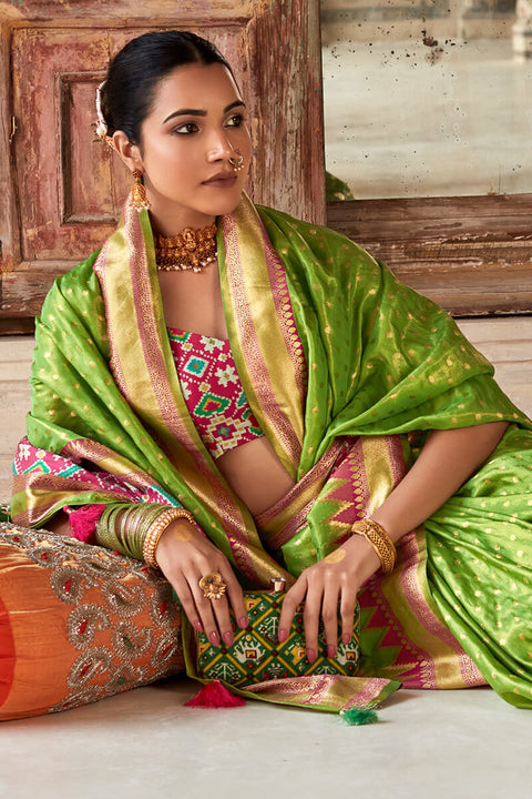 VastraLakshmi Arresting Green Soft Banarasi Silk Saree With Ravishing Blouse Piece