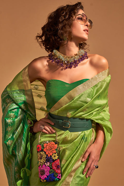 VastraLakshmi Beautiful Green Soft Banarasi Silk Saree With Mesmerising Blouse Piece