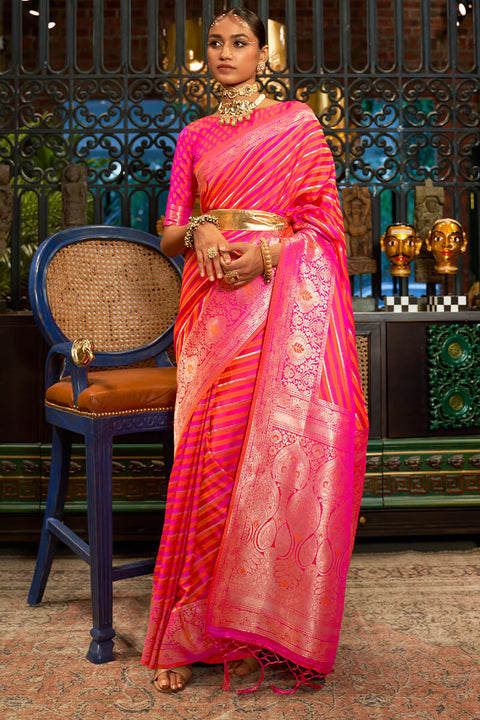 VastraLakshmi Supernal Pink Soft Banarasi Silk Saree With Confounding Blouse Piece