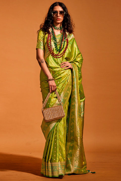 VastraLakshmi Amiable Green Soft Banarasi Silk Saree With Rhapsodic Blouse Piece