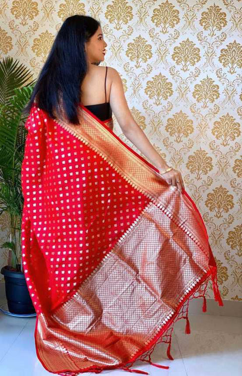 VastraLakshmi Excellent Red Soft Banarasi Silk Saree With Nemesis Blouse Piece