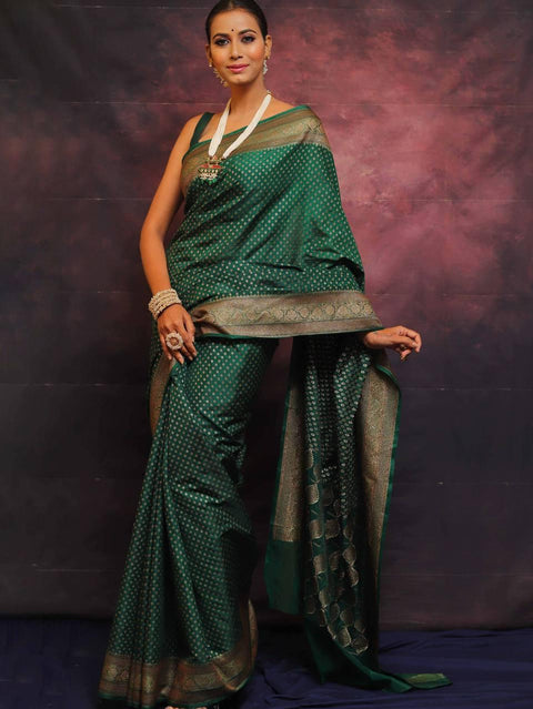 VastraLakshmi Radiant Dark Green Soft Silk Saree With Exquisite Blouse Piece