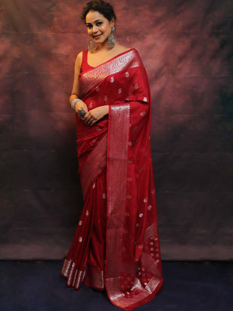 VastraLakshmi Appealing Red Soft Silk Saree With Blooming Blouse Piece