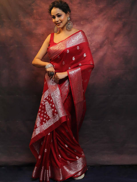 VastraLakshmi Appealing Red Soft Silk Saree With Blooming Blouse Piece