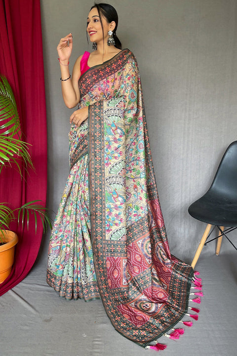 VastraLakshmi Stylish Beige Kalamkari Printed Saree With Smart Blouse Piece