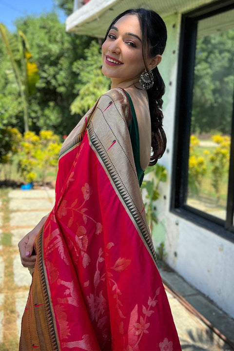 VastraLakshmi Petrichor Dark Pink Paithani Silk Saree With Ebullience Blouse Piece