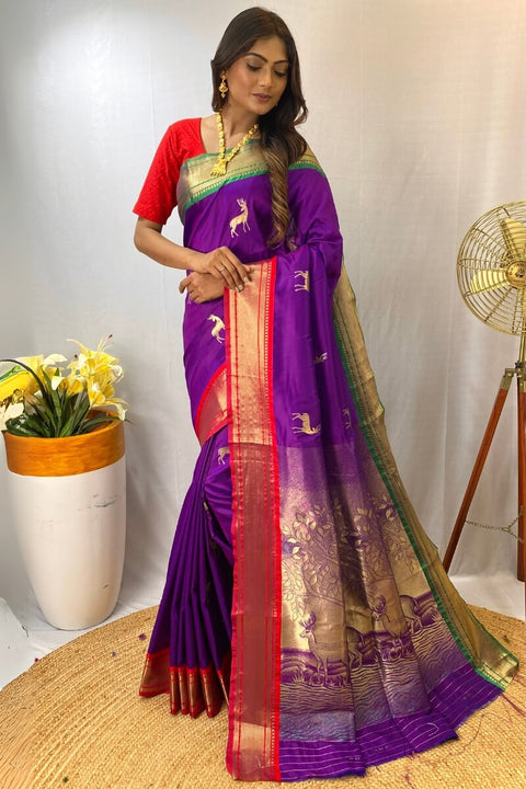 VastraLakshmi Charismatic Purple Soft Banarasi Silk Saree With Unequalled Blouse Piece