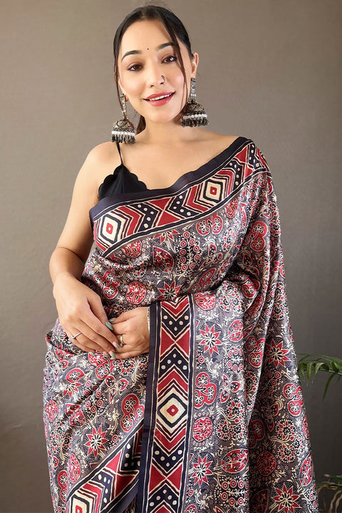 VastraLakshmi Chatoyant Grey Digital Printed Soft Silk Saree With Dissemble Blouse Piece