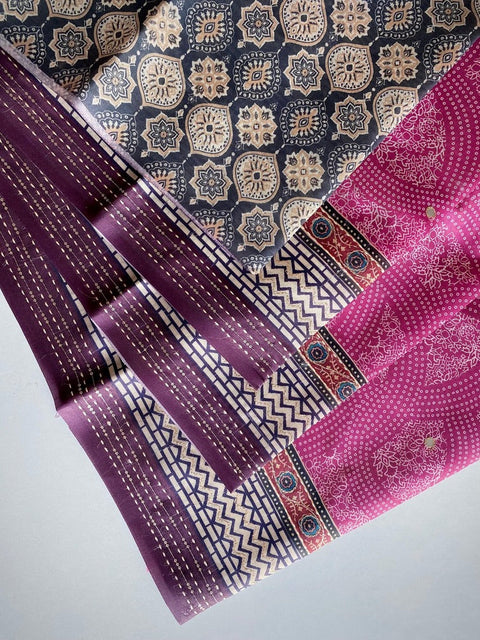 VastraLakshmi Elaborate Dark Pink Digital Printed Soft Silk Saree With Luxuriant Blouse Piece