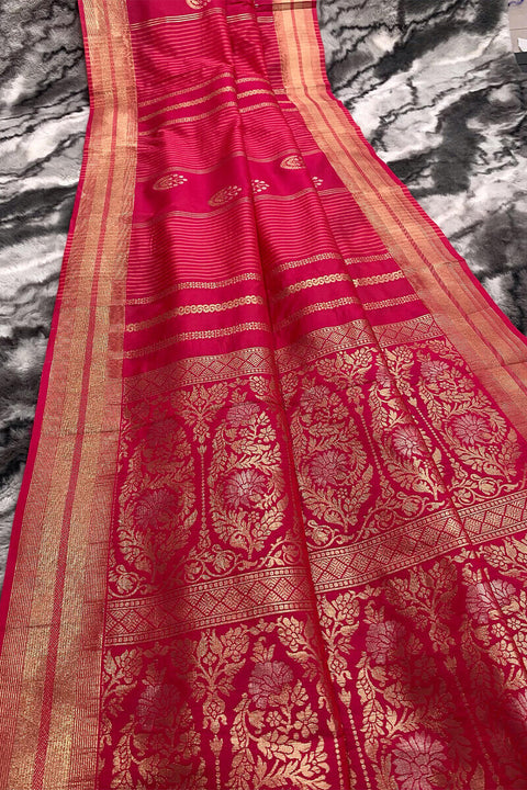 VastraLakshmi Gleaming Dark Pink Soft Banarasi Silk Saree With Refreshing Blouse Piece