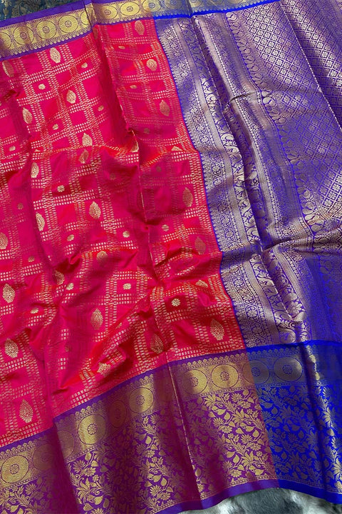 VastraLakshmi Redolent Dark Pink Kanjivaram Silk Saree With Murmurous Blouse Piece